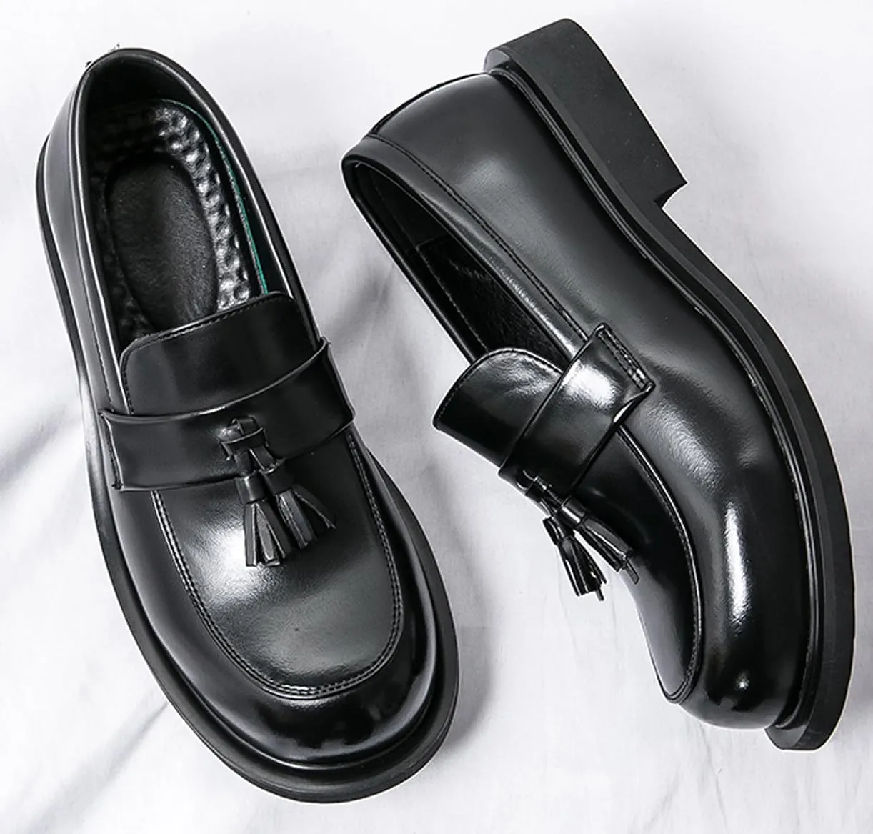 Santimon Loafers for Men Dress Shoes Fashion Casual Slip On Leather Tassel Loafers Business Wedding Prom Boat Shoes
