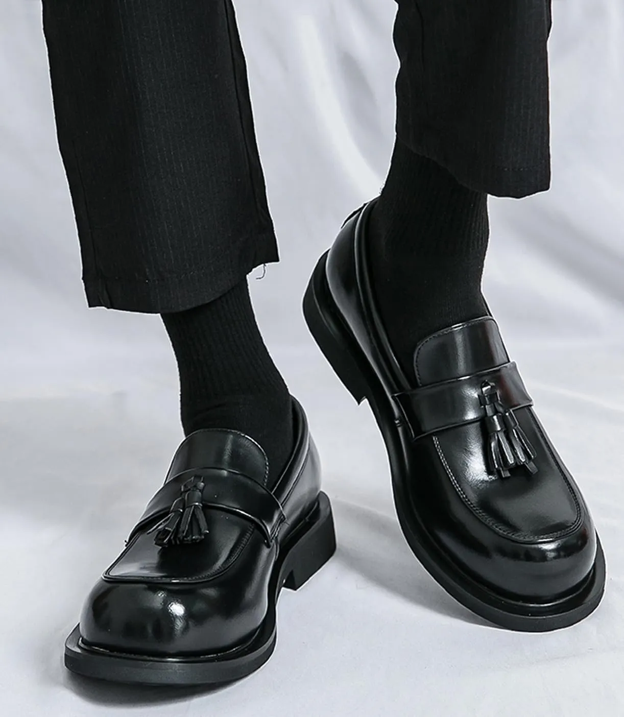 Santimon Loafers for Men Dress Shoes Fashion Casual Slip On Leather Tassel Loafers Business Wedding Prom Boat Shoes