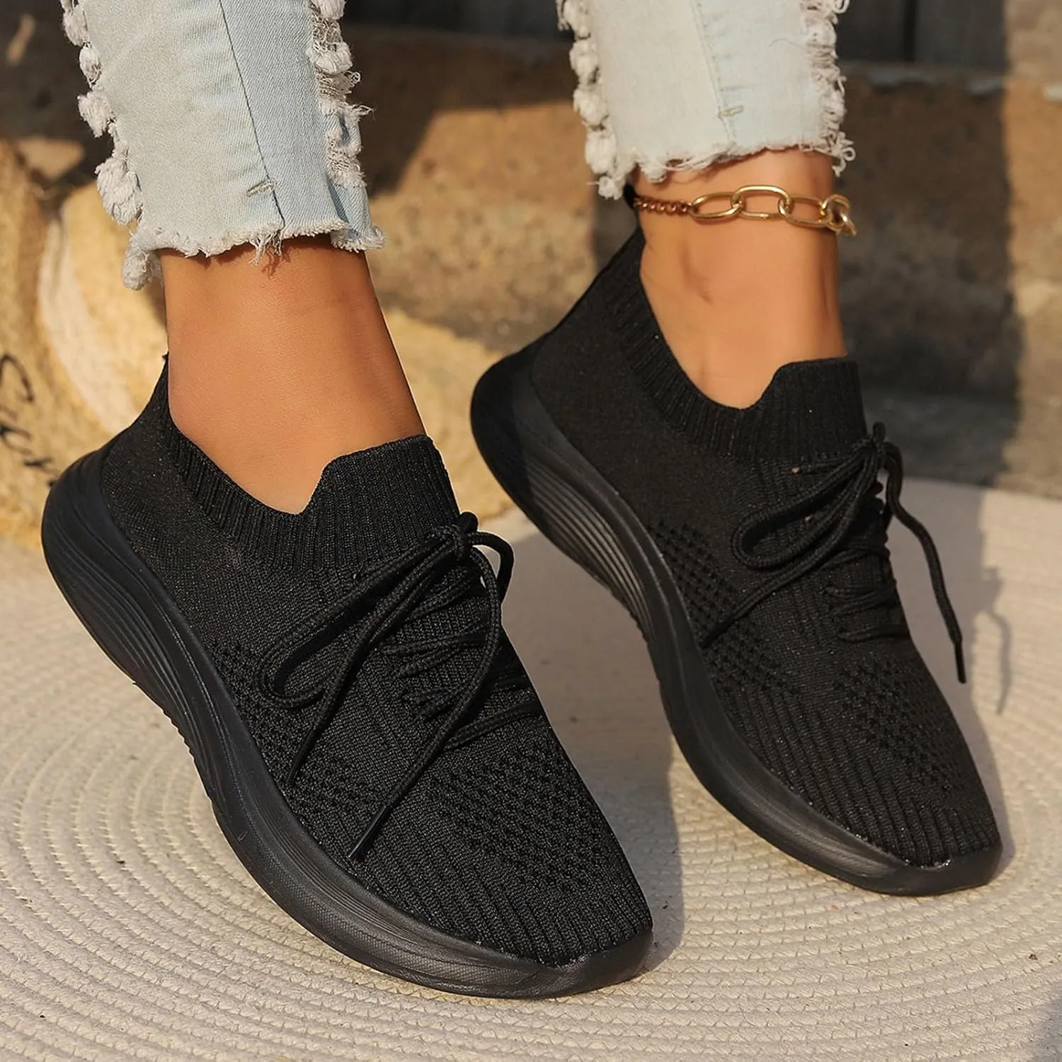 Slip on Shoes for Women Black Leather Tennis Shoes Women Casual Lace Up Non Slip Walking Shoes Women's Shoes