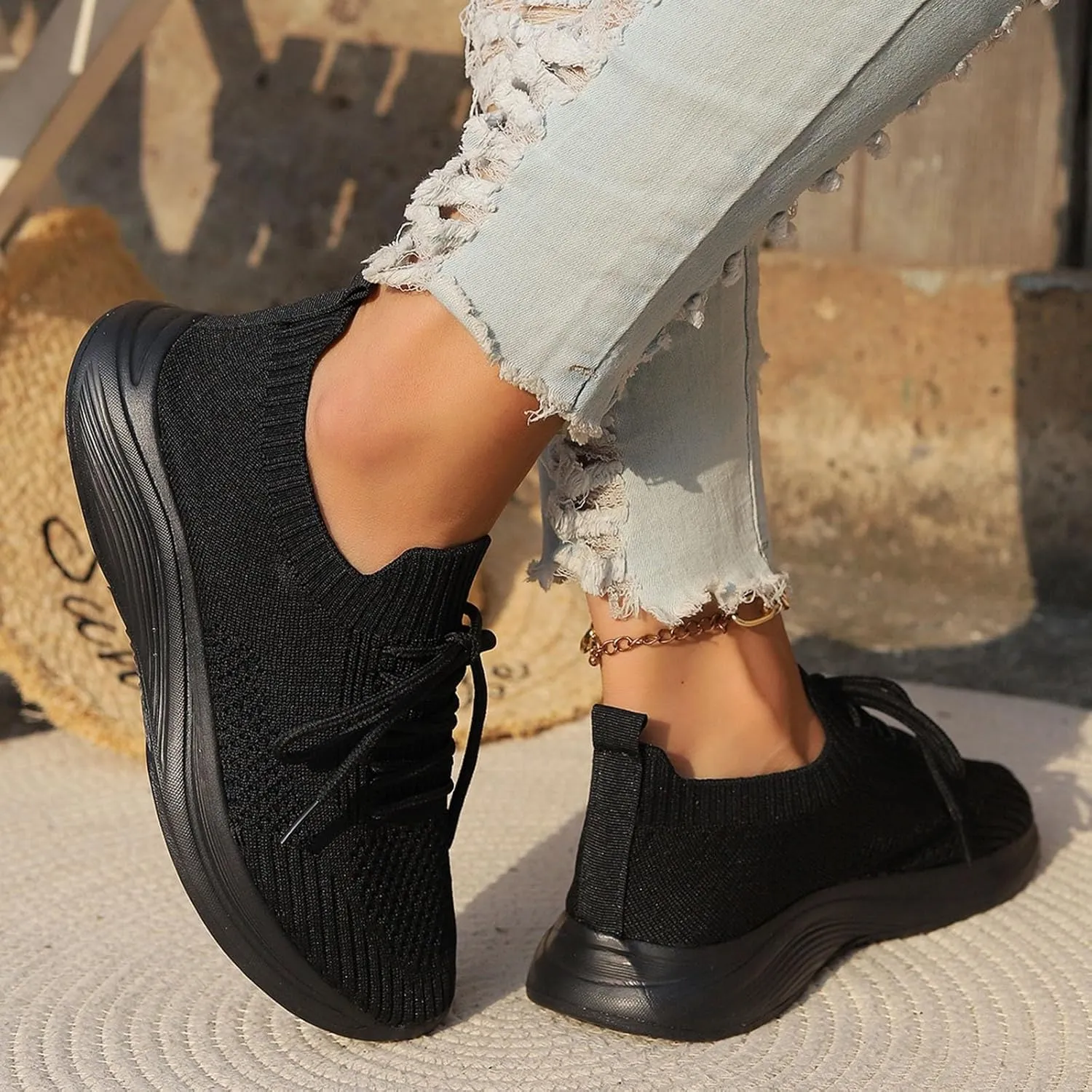 Slip on Shoes for Women Black Leather Tennis Shoes Women Casual Lace Up Non Slip Walking Shoes Women's Shoes