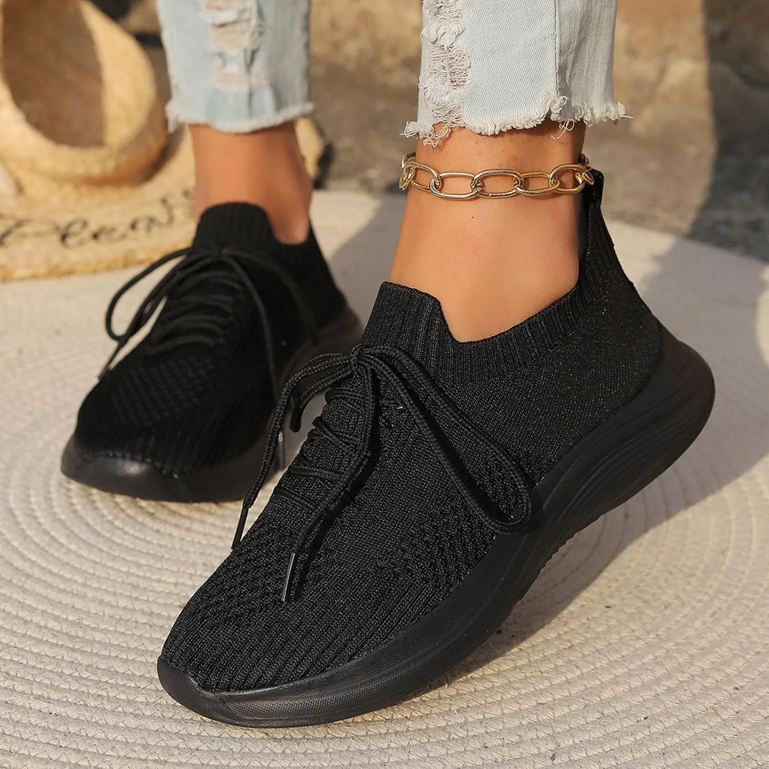 Slip on Shoes for Women Black Leather Tennis Shoes Women Casual Lace Up Non Slip Walking Shoes Women's Shoes