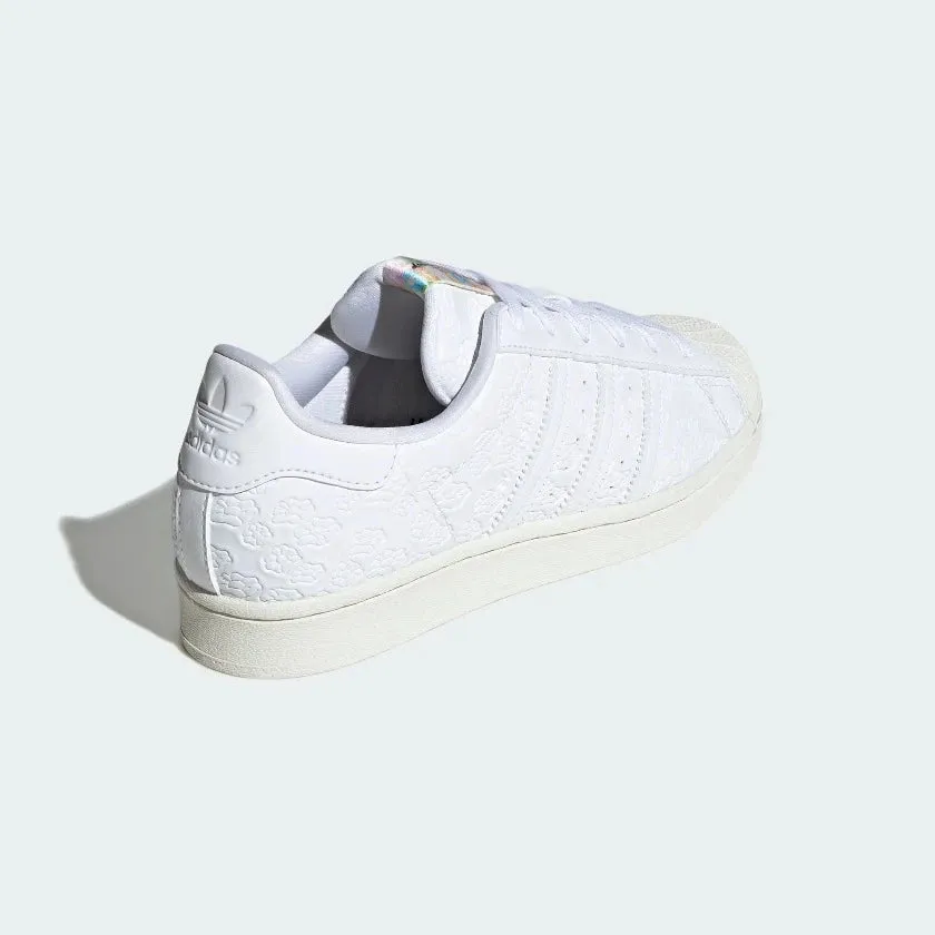 innovative - features Adidas X Disney Bambi Superstar Women's GV7912