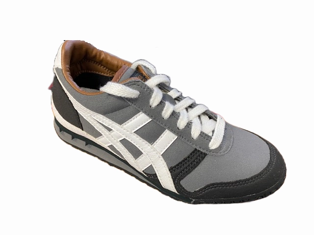 Onitsuka Tiger scarpa sneakers da bambino Ultimate 81 C10RJ 1199 nero grigio running in snowy weather