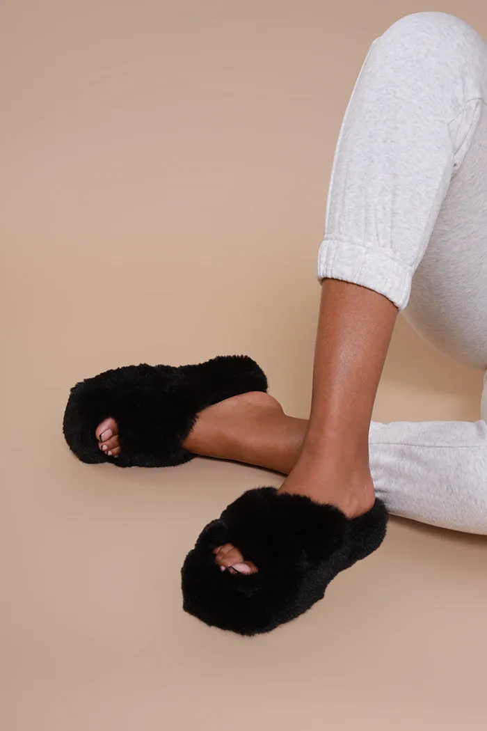 Ten Toes Down Furry Criss Cross Slippers - Black