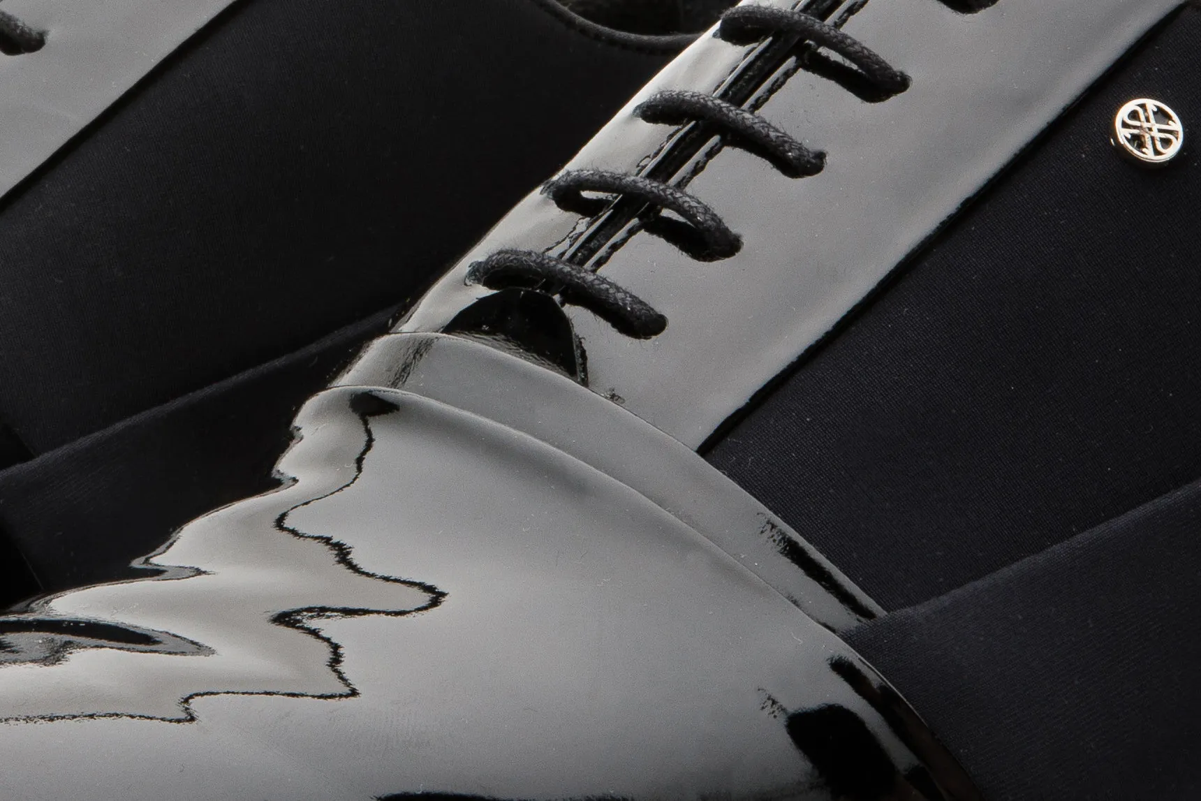 The Colombo Black Cap Toe Oxford Men Shoe  Final Sale!