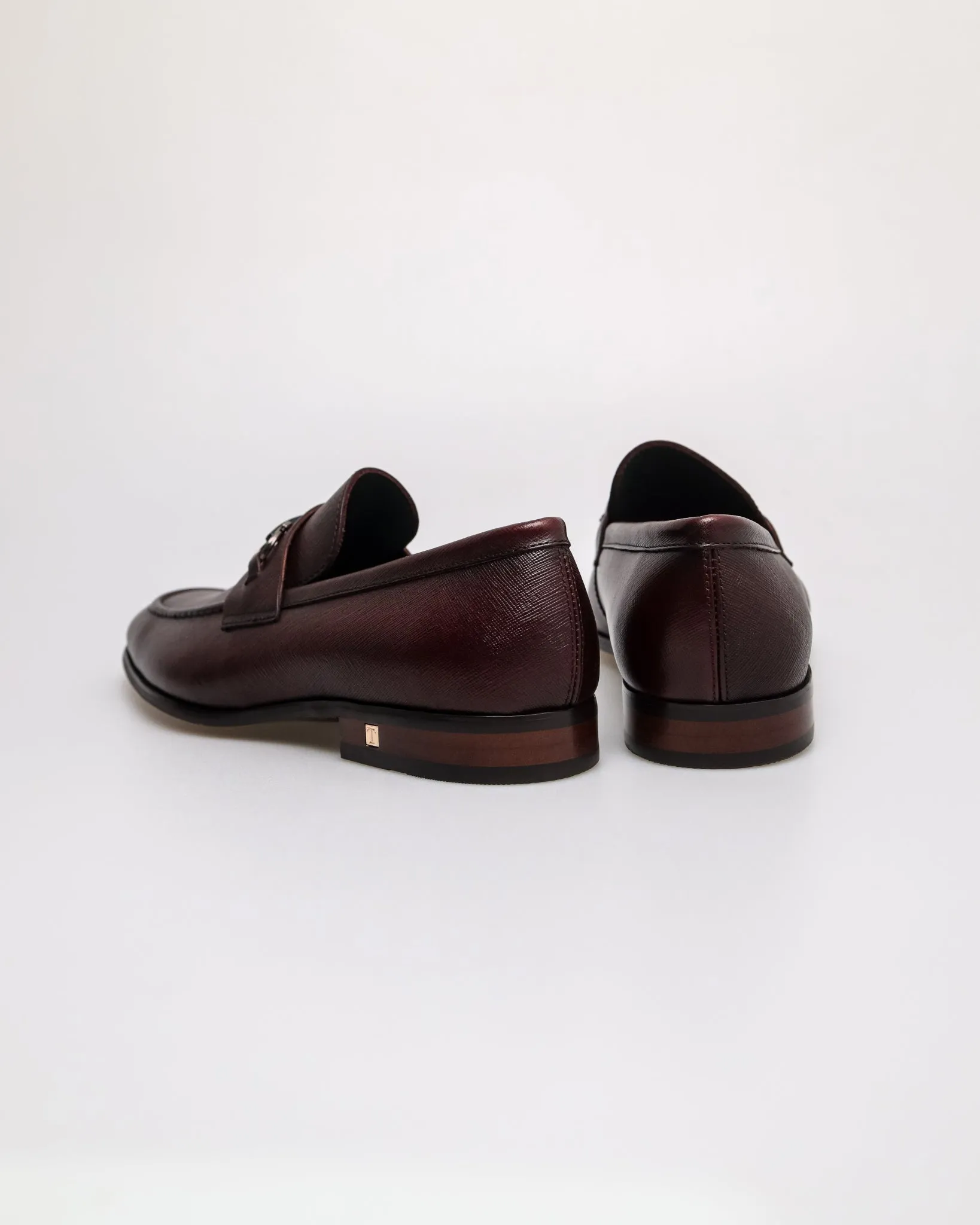 Tomaz F332 Men's Horsebit Buckle Loafers