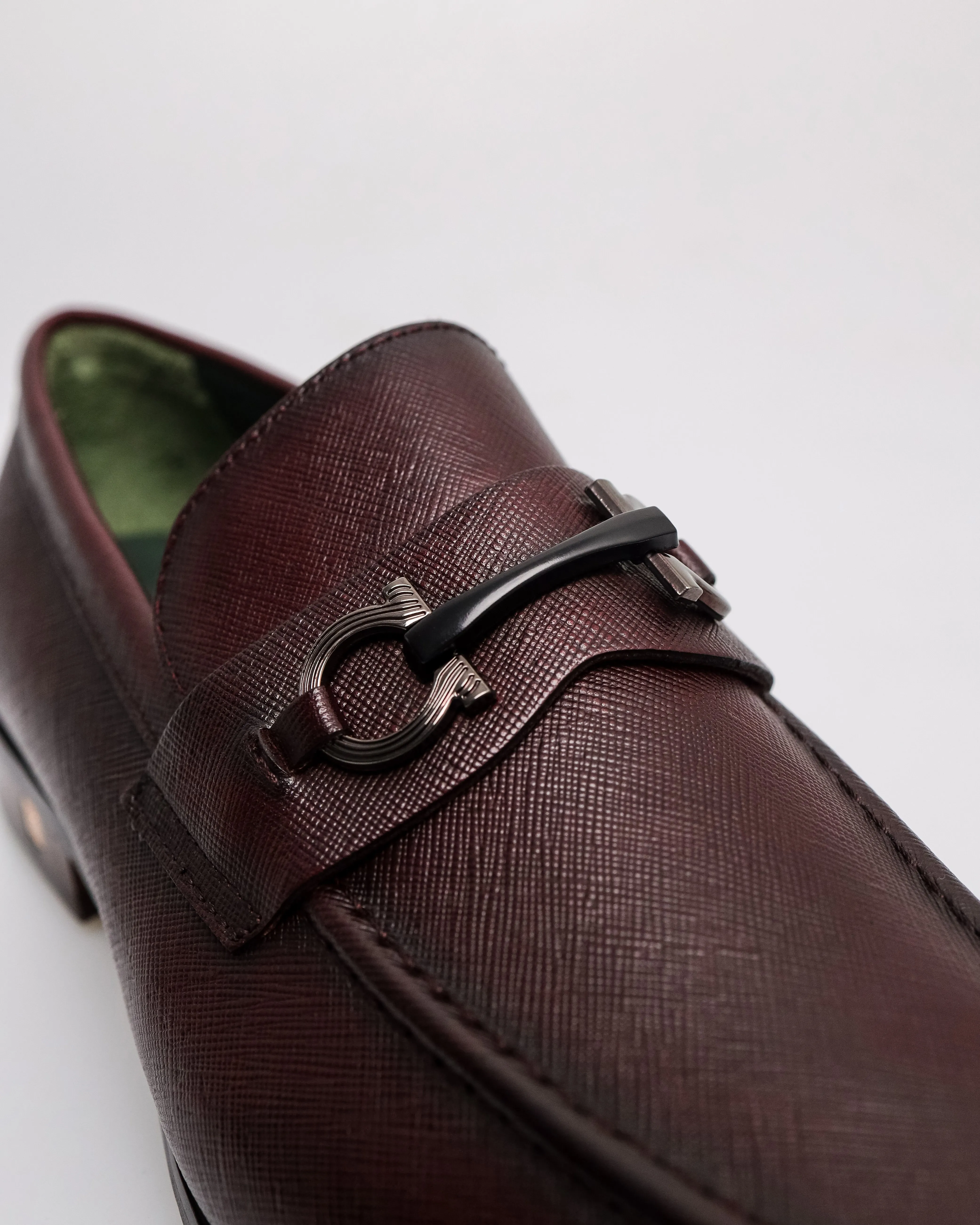 Tomaz F332 Men's Horsebit Buckle Loafers