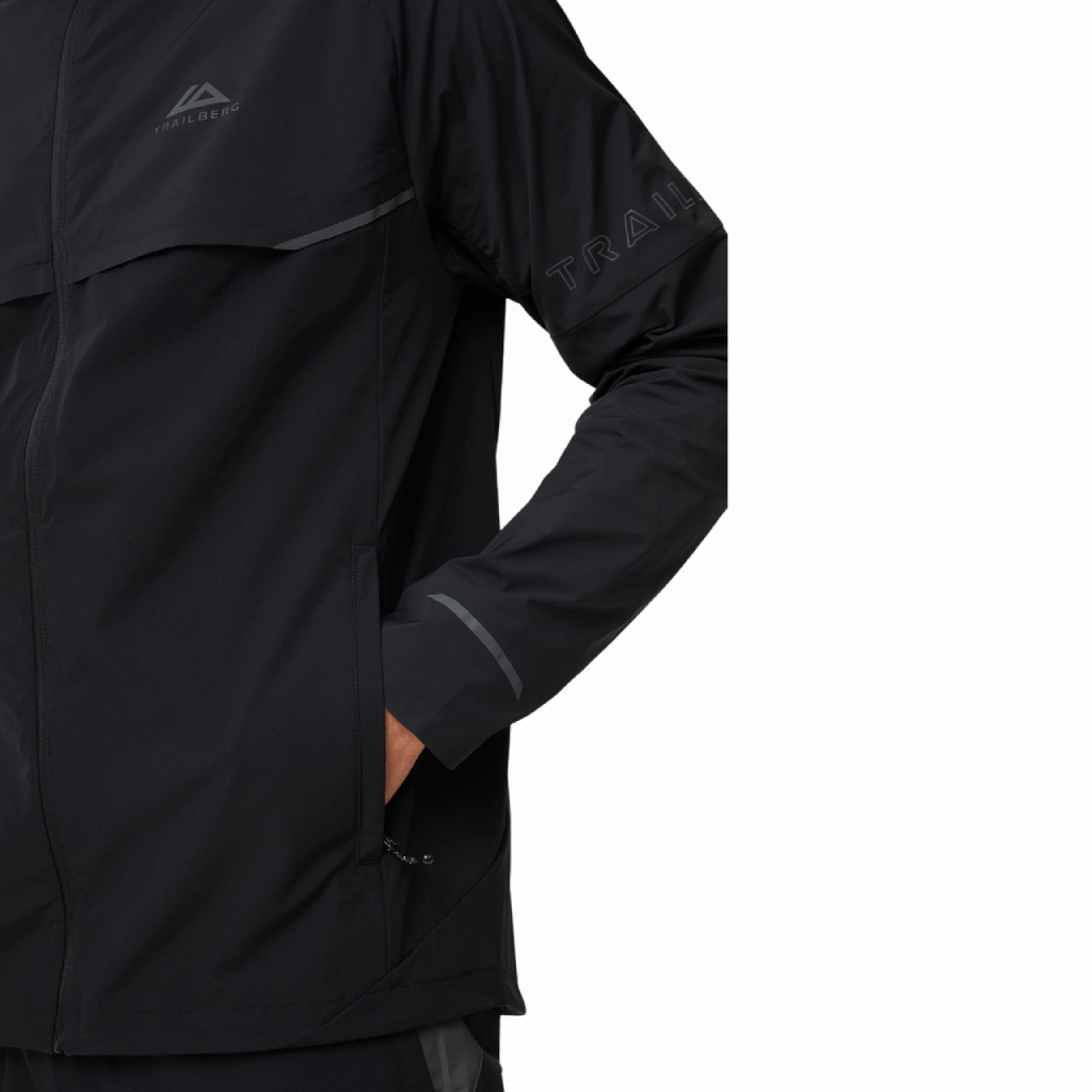 Soft Touch Tailored Silhouette Trailberg Storm 2.0 Hood Jacket Men