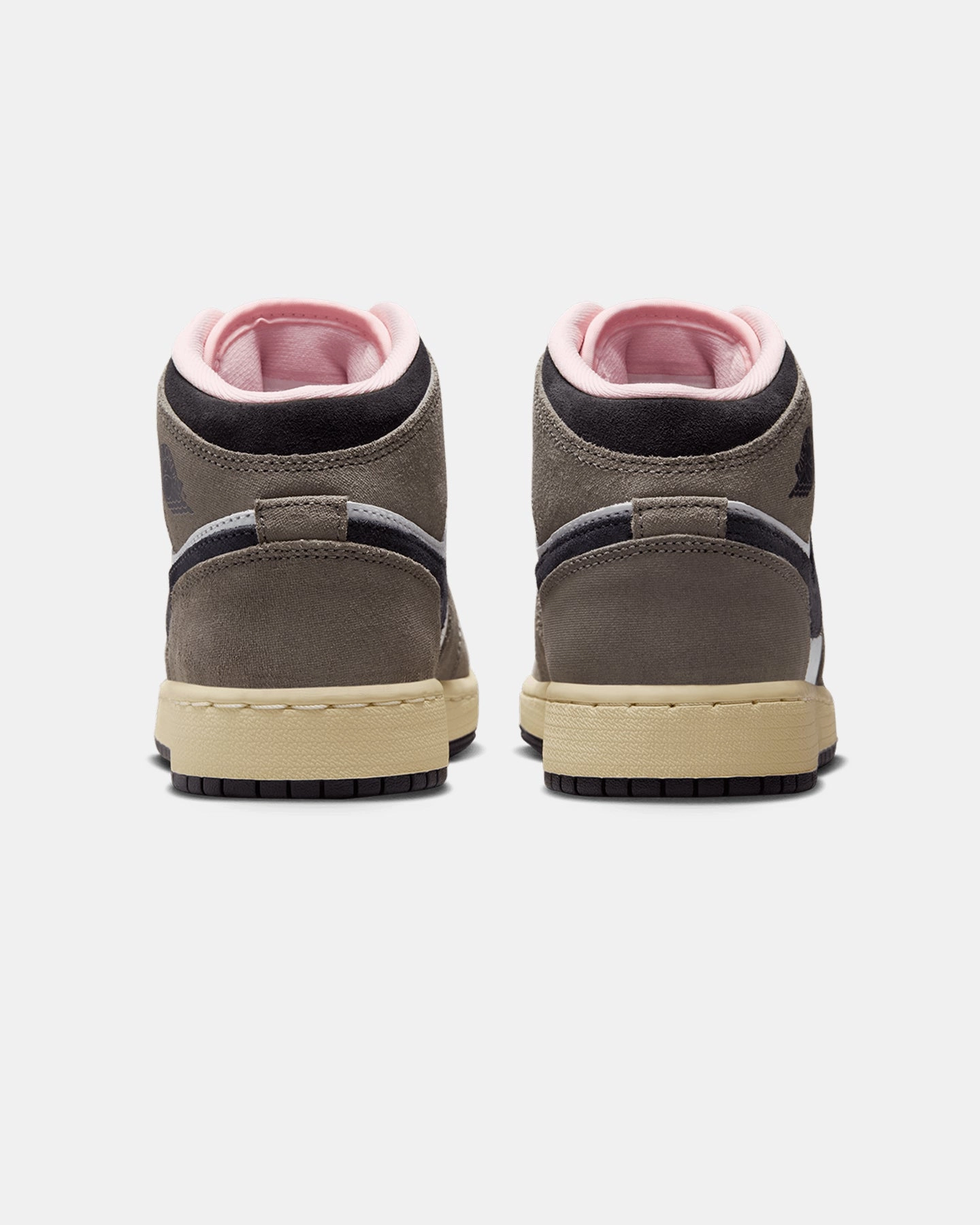 Soft Touch Lightweight Cushioned Sole Jordan Kids' Air Jordan 1 Mid SE (GS) White/Grey