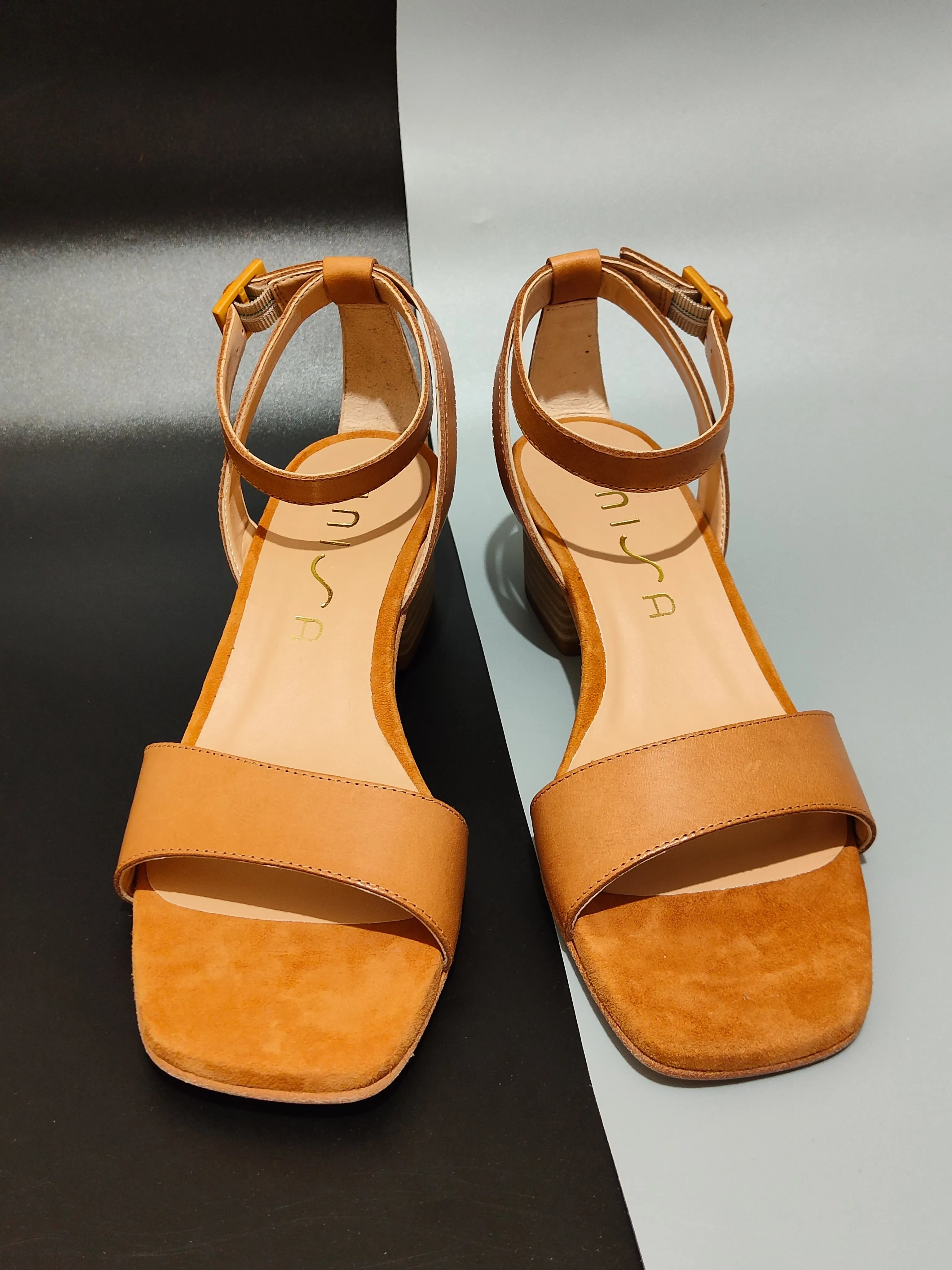 UNISA Wide Heel Leather Sandals in Yellow UK 6.5 / EU 40