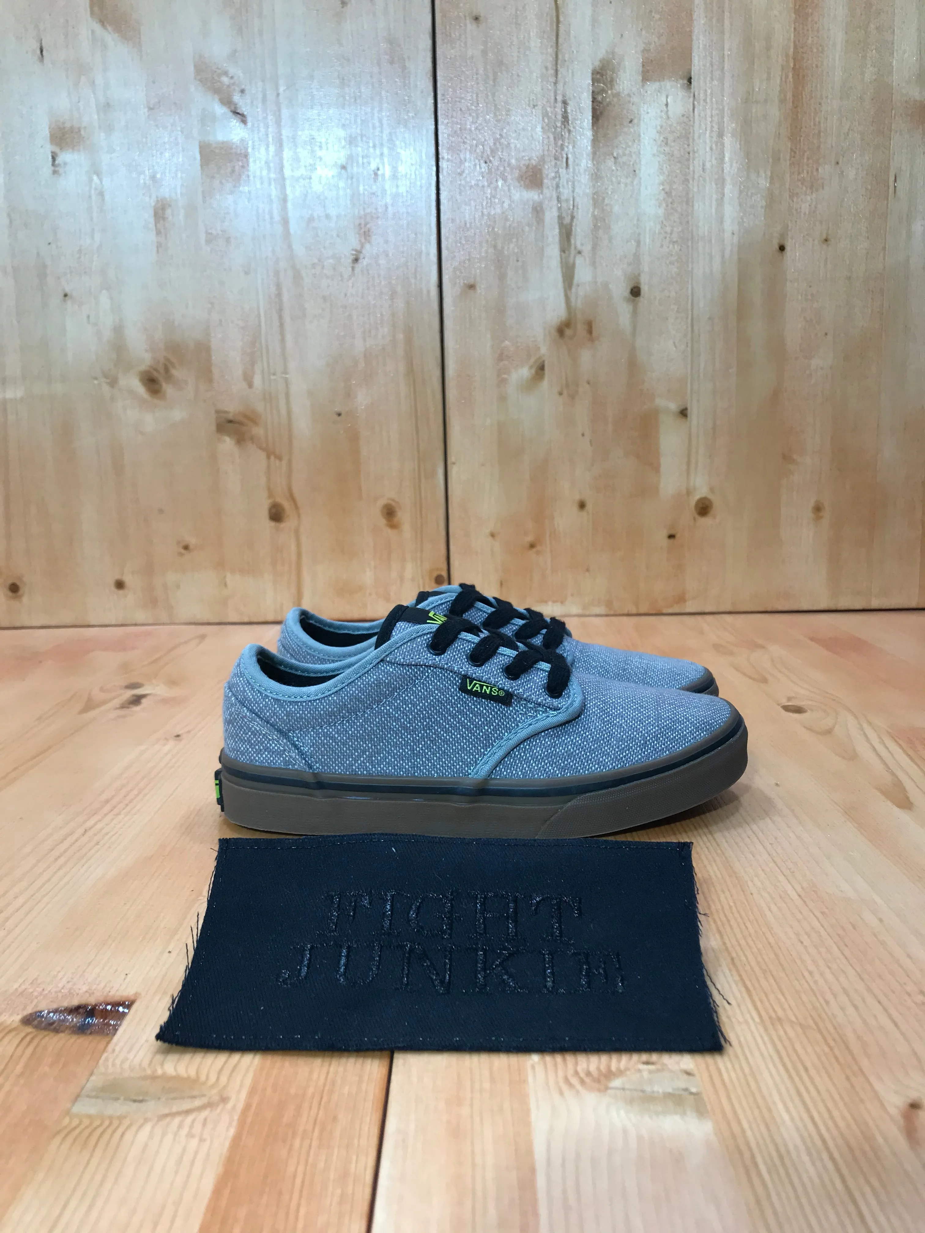 VANS ATWOOD Youth Size 1.5 Old Skool Canvas Shoes Sneakers Gray