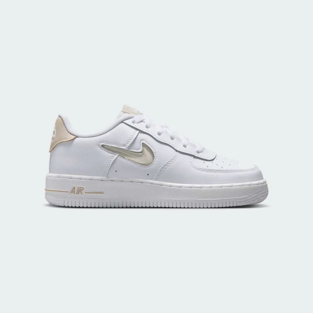 Nike Air Force 1 Juniors White/Sand Trainers HV2535 101 Energy Returning Midsole gym - workout running shoes