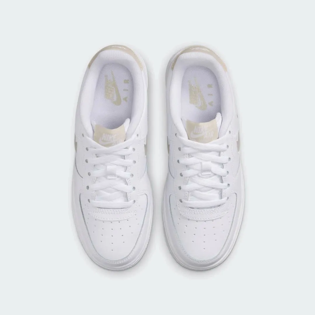 Nike Air Force 1 Juniors White/Sand Trainers HV2535 101 running in heavy rain shoes Anti-microbial