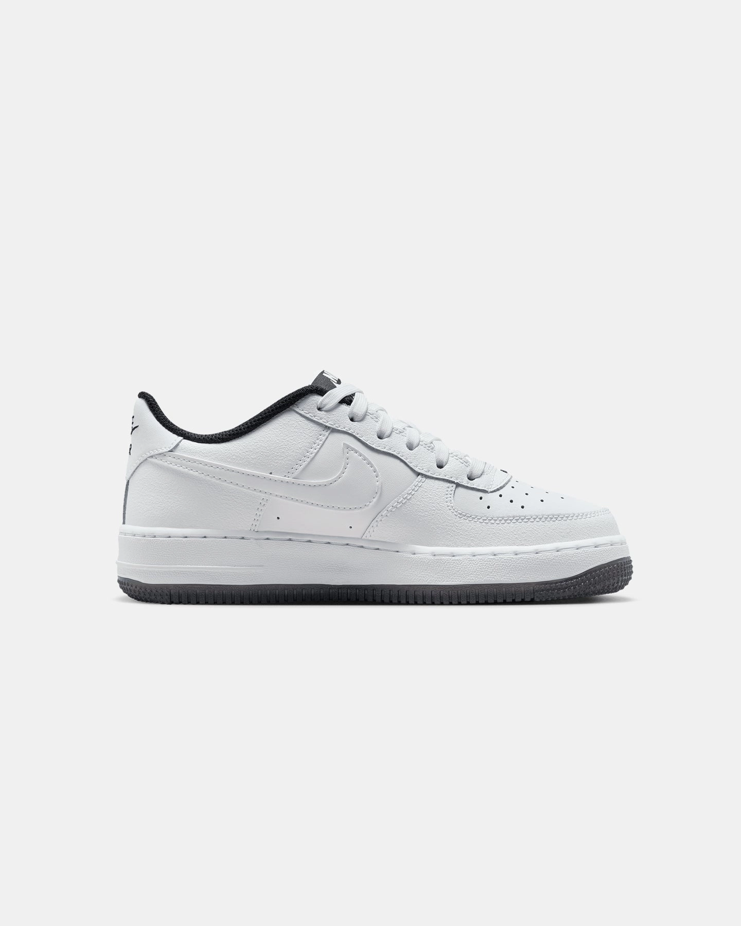 Ultra-soft cushioning PUMidsole Nike Kids' Air Force 1 LV8 2 (GS) White/White-Black