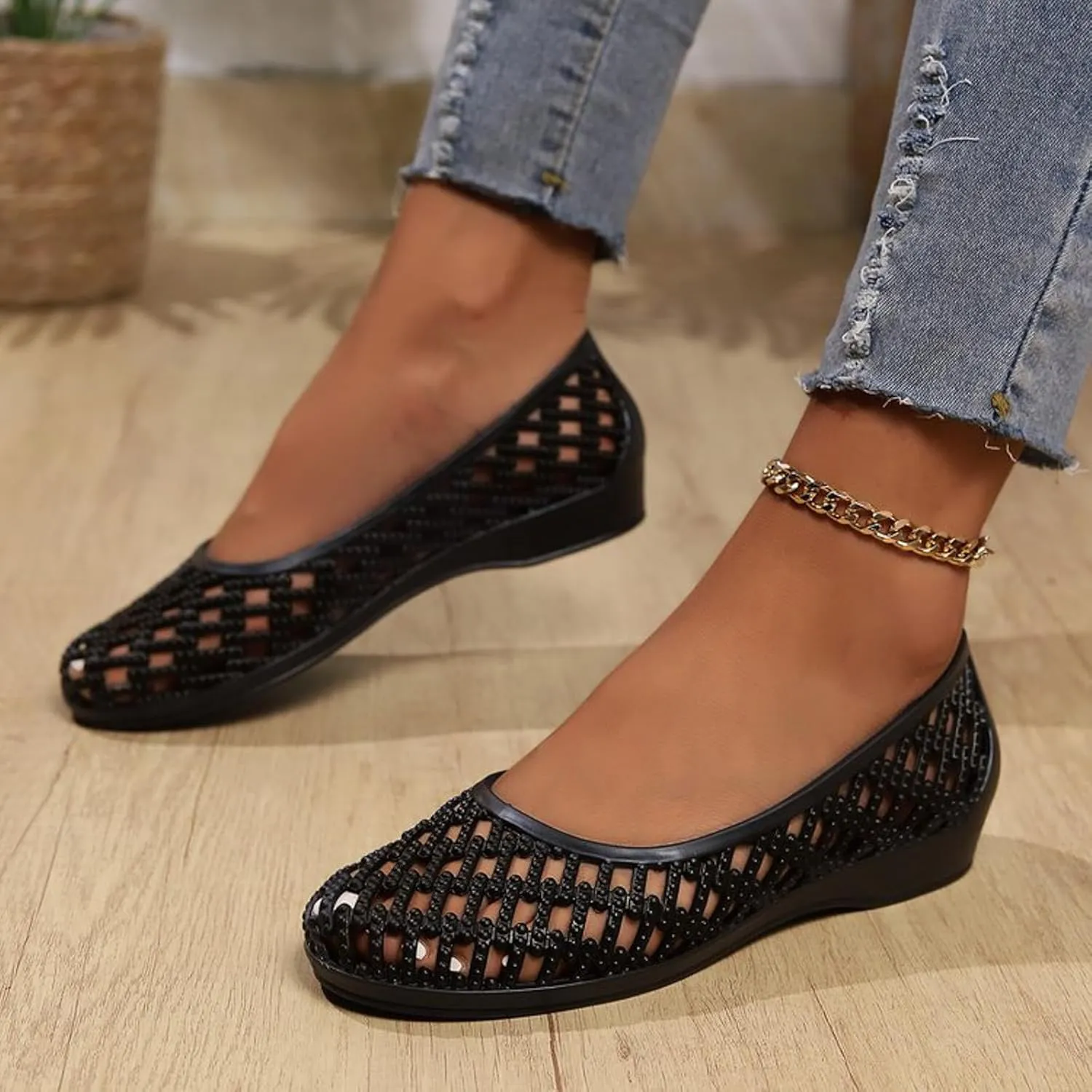 Women Casual Shoes Fashionable New Pattern Solid Color Simple Hollow Wedge Comfortable and Casual Shoes for Teen Girls