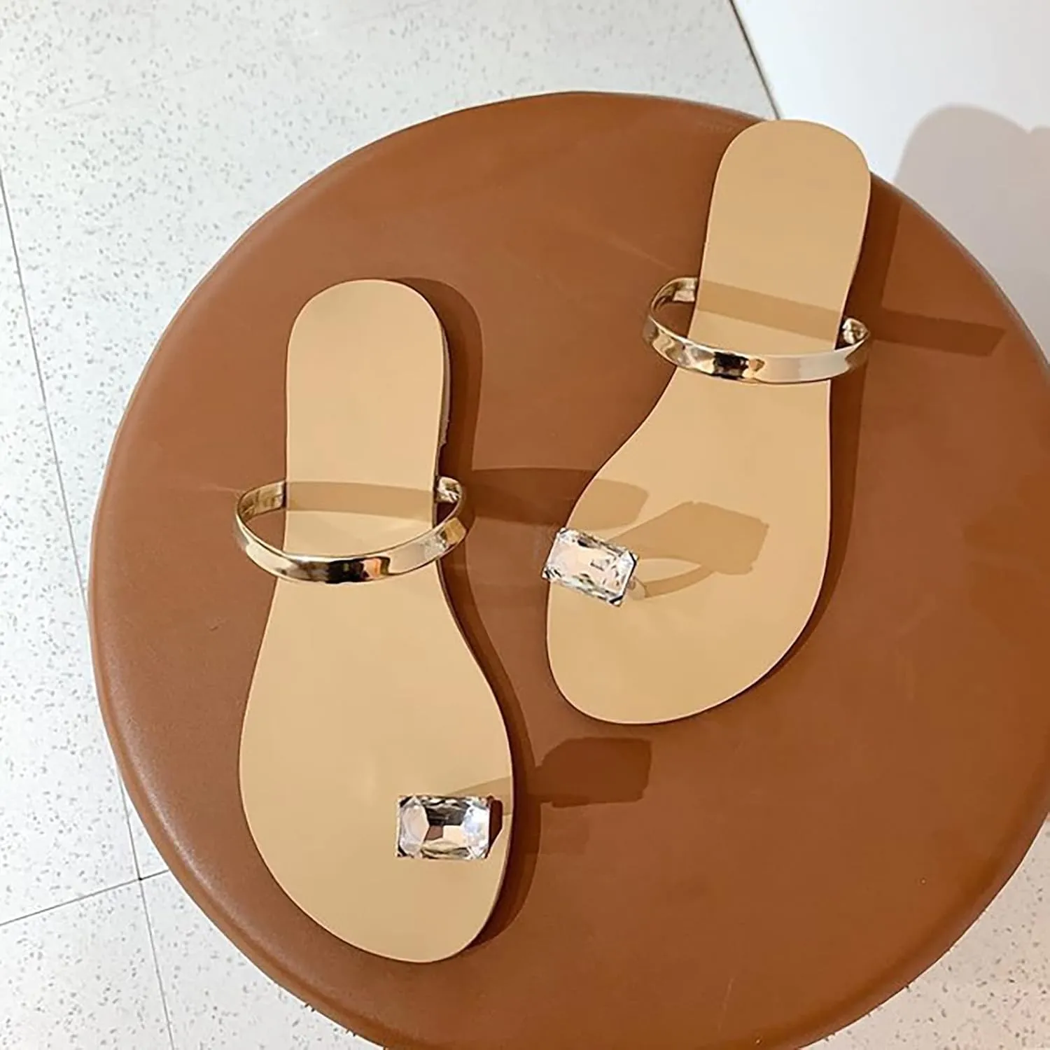Women Flip Flops Flat Sandals for Women Comfortable Casual Summer Beach Thong Sandals Beach for Flip Flops with Arch Support Women's Dressy
