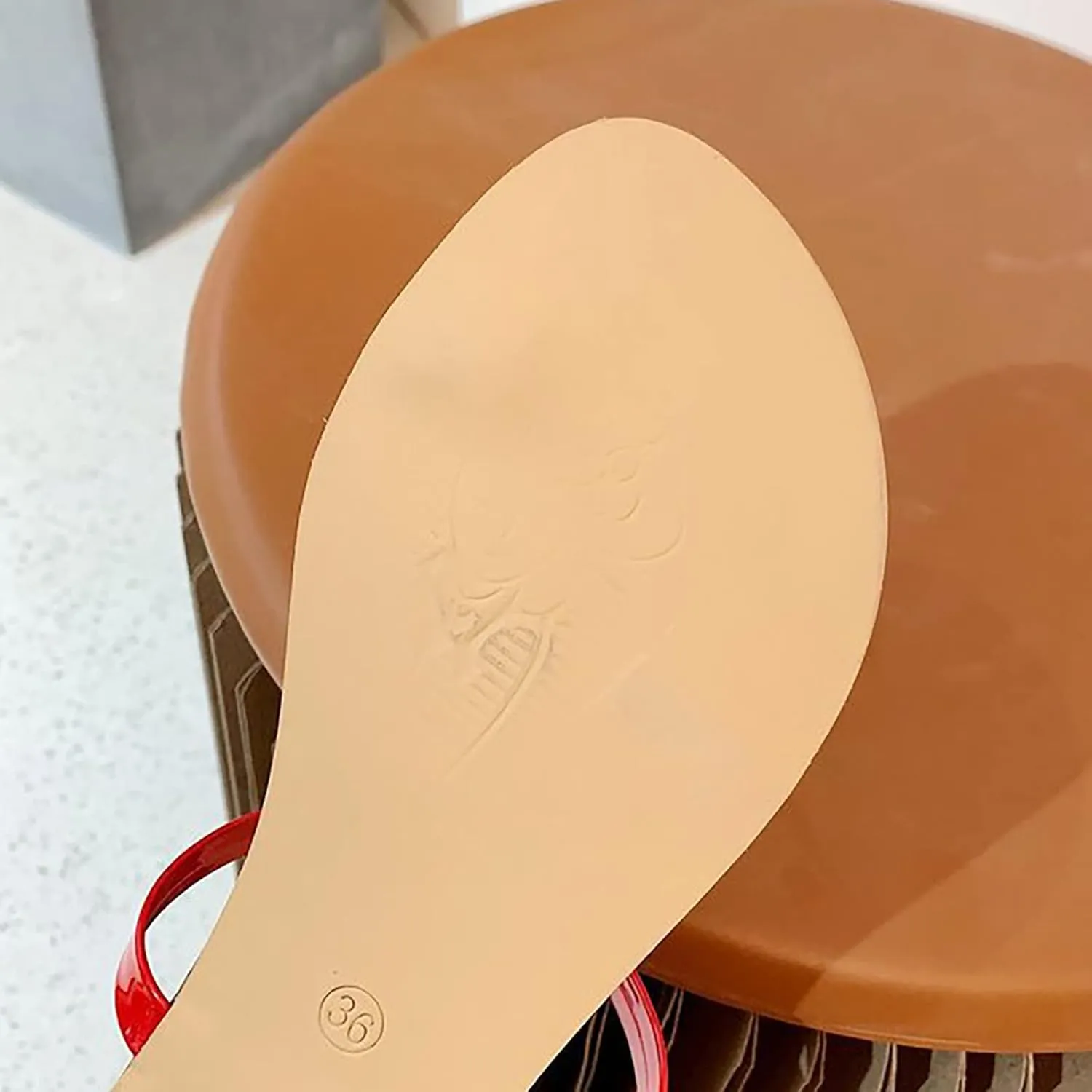 Women Flip Flops Flat Sandals for Women Comfortable Casual Summer Beach Thong Sandals Beach for Flip Flops with Arch Support Women's Dressy