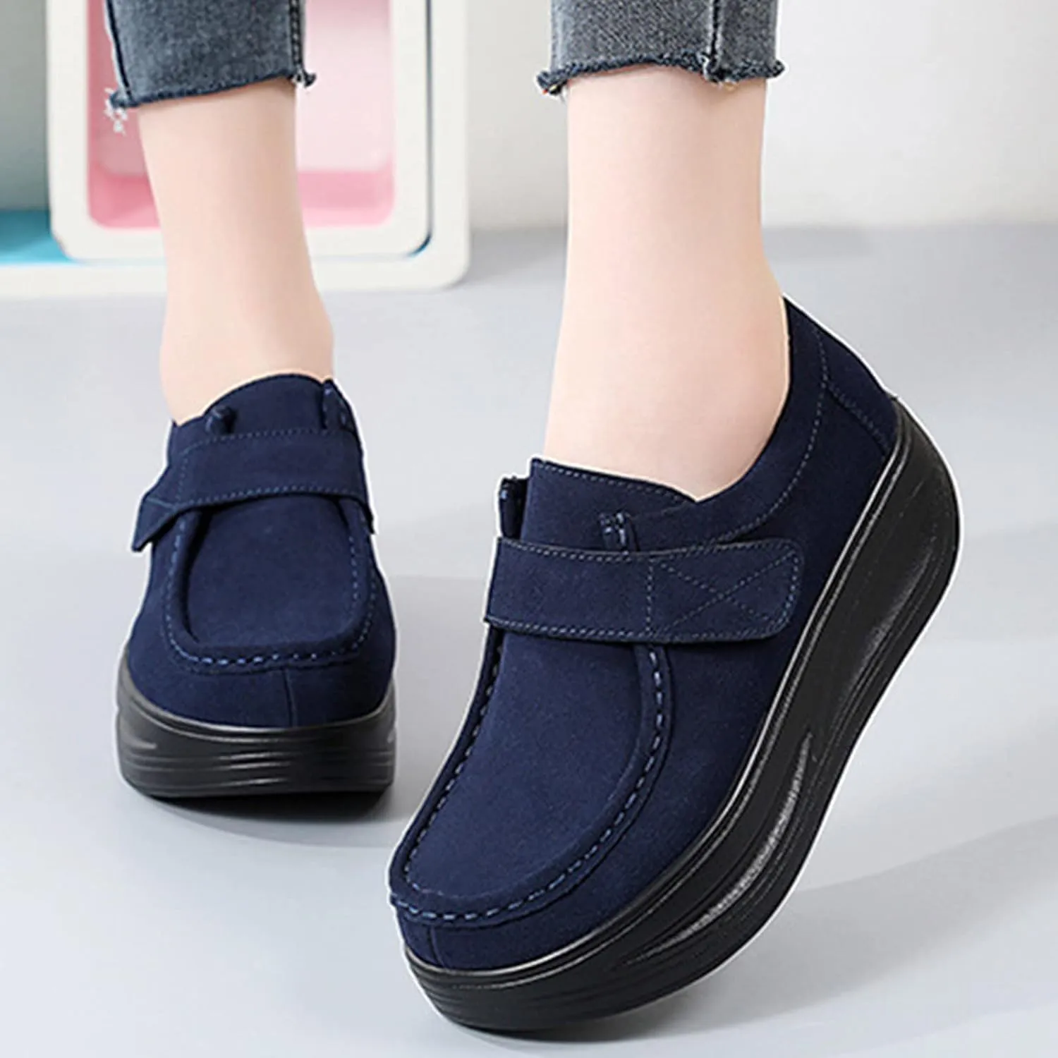 Women Sneakers Slip on Shoes Women Comfortable Womens Lightweight Casual Sneakers for Gym Travel Work