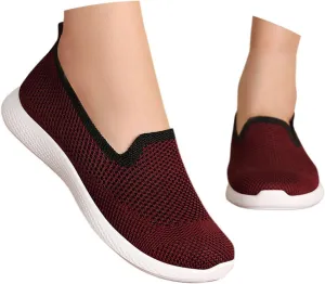 Women's Casual Shoes Comfortable Slip On Footwear Daily Wear Breathable Mesh Design Casual Slip on Tennis Shoes