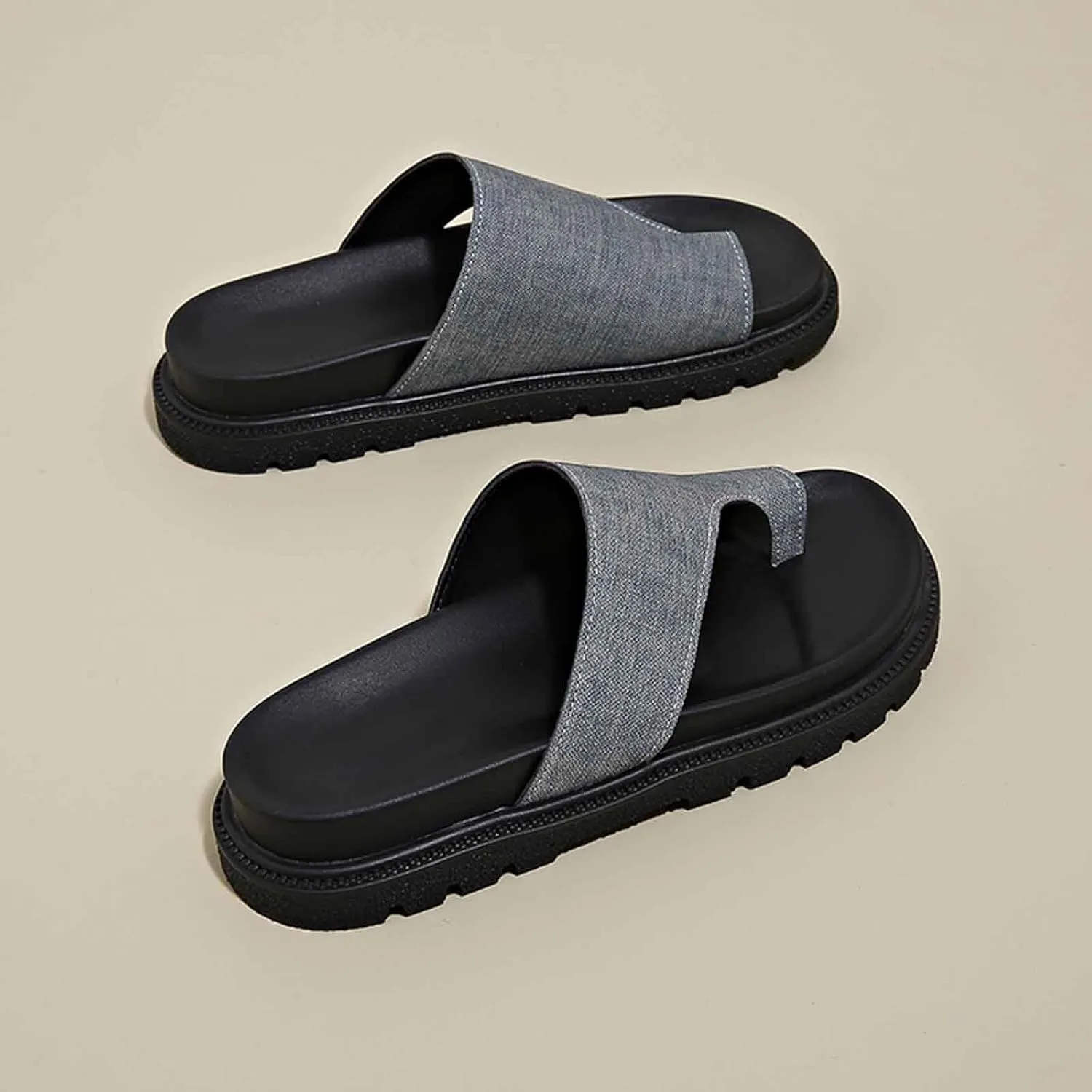 Women's Comfortable Thick Sole Flip Flops Summer Beach Sandals Casual Outdoor Slip On Slippers for Walking Travel