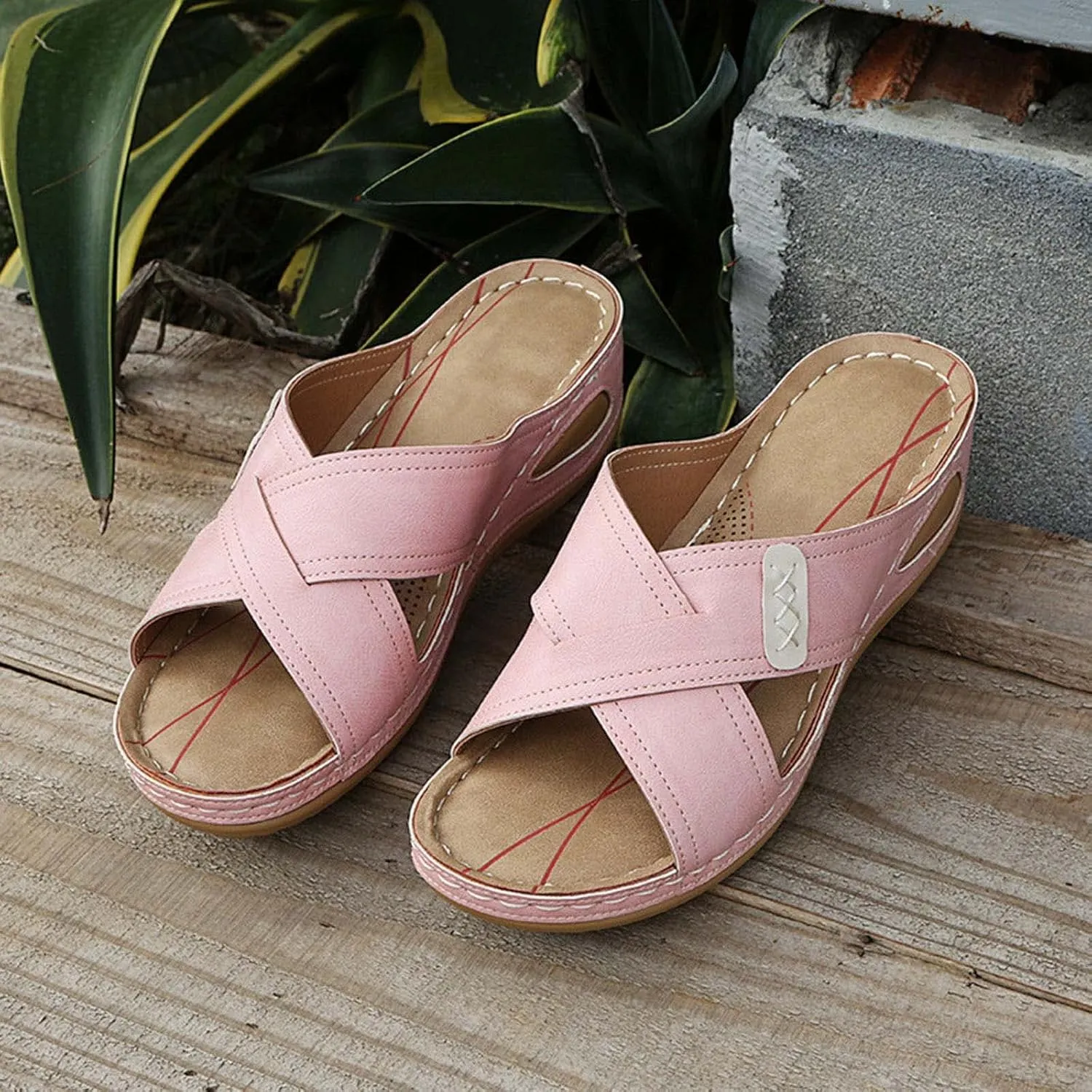Women's Comfy Orthotic Sandals with Arched Support Summer Fashion Cross Straps Open Toe Slip on Slippers Comfy Outdoor Anti-Slip Ladies Casual Shoes
