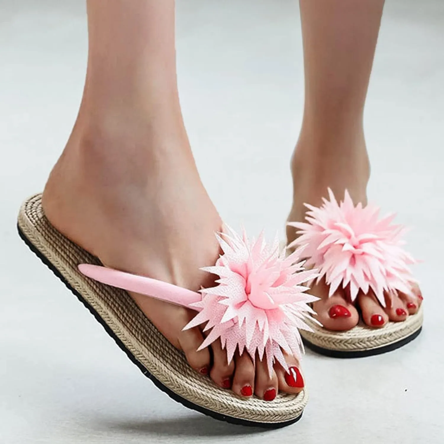 Womens Flip Flops Comfortable Casual Summer Beach Thong Sandals Walking Sandals Women Indoor and Outdoor Flip Flop