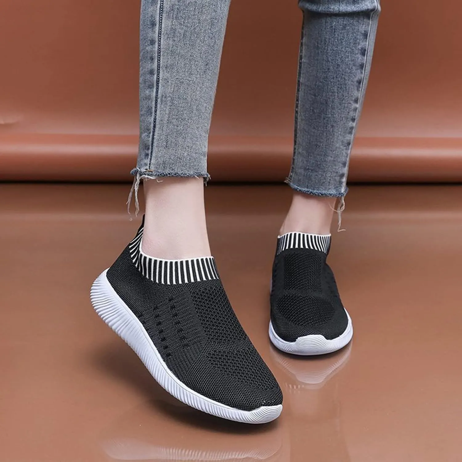 Womens Orthopedic Slip On Casual Shoes Walking Sneakers with Arch Support Comfortable Loafers Plantar Fasciitis Relief Foot Pain Diabetic Feet
