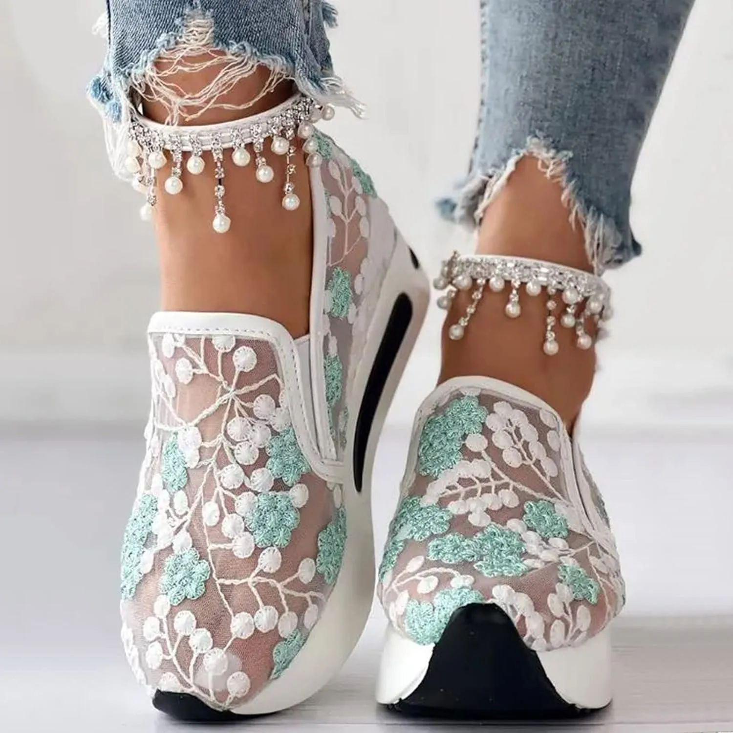 Women's Platform Chunky Sneakers 2025, Women's Fashion Sneakers Canvas Platform Shoes for Women Black Casual Tennis Shoes Comfortable Walking Shoes for Women Lace Up Sneakers 