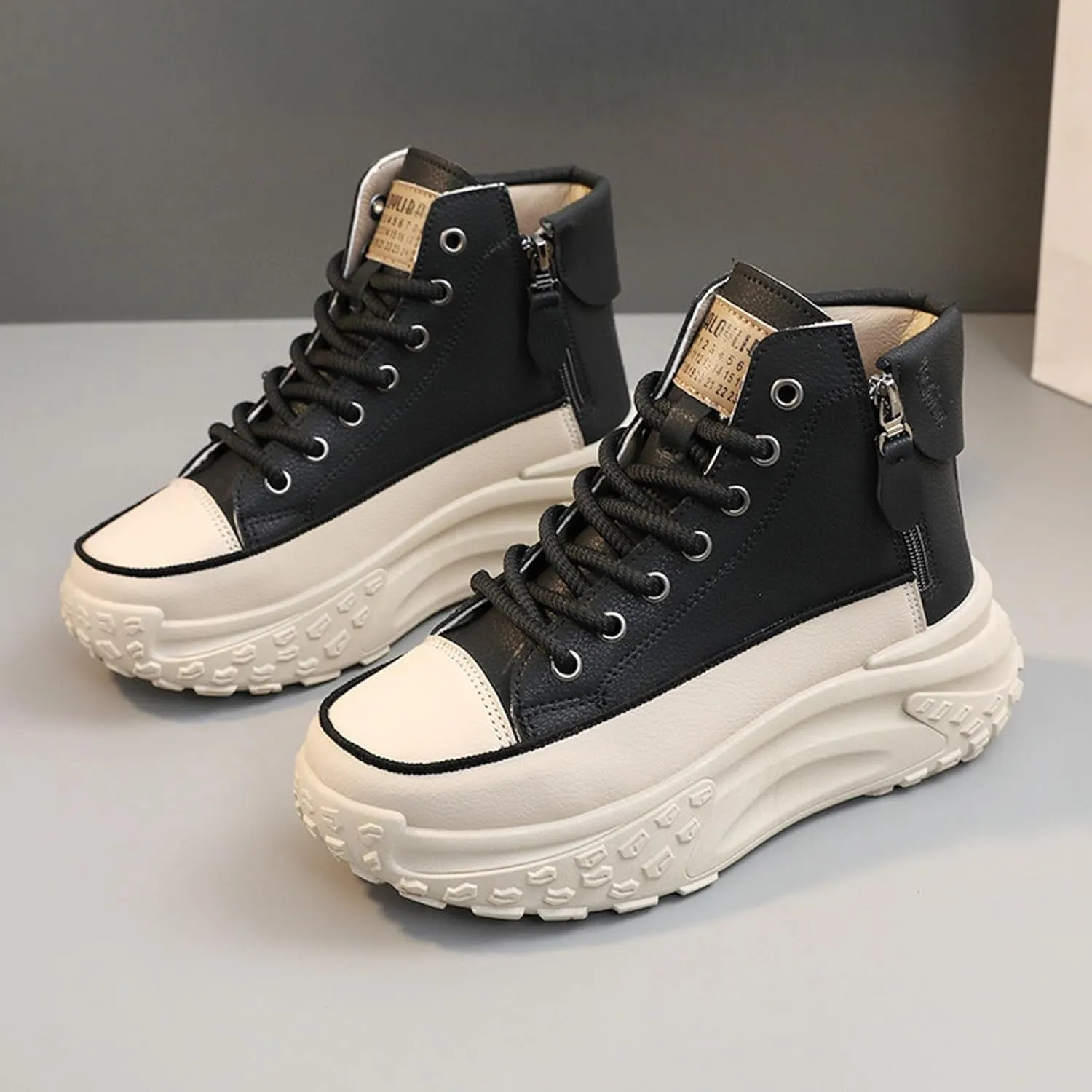 Women's Platform Chunky Sneakers 2025, Women's Fashion Sneakers Canvas Platform Shoes for Women Black Casual Tennis Shoes Comfortable Walking Shoes for Women Lace Up Sneakers 