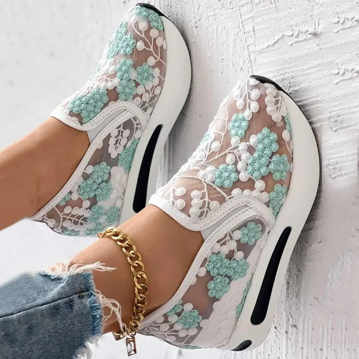 Women's Platform Chunky Sneakers 2025, Women's Fashion Sneakers Canvas Platform Shoes for Women Black Casual Tennis Shoes Comfortable Walking Shoes for Women Lace Up Sneakers 