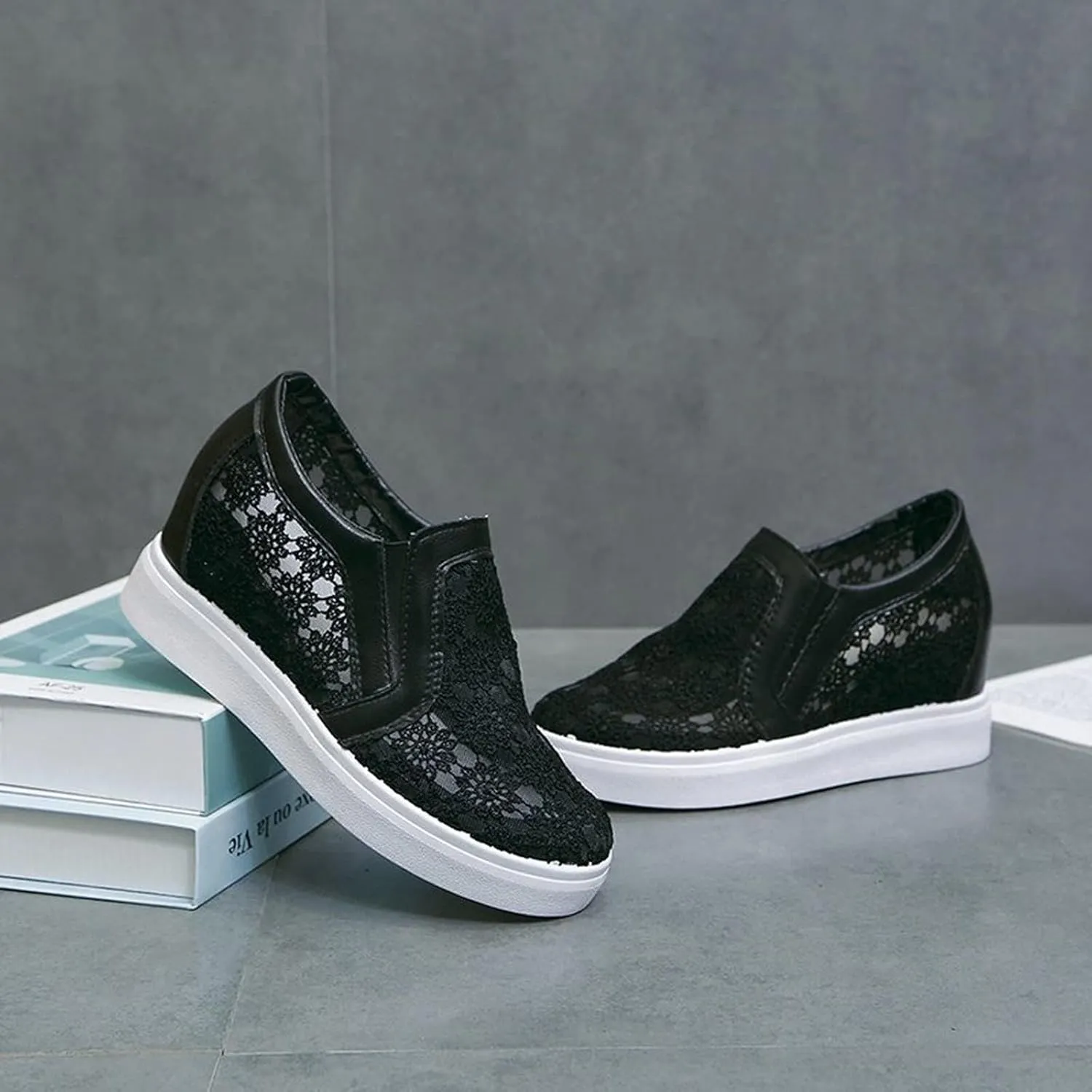 Women's Platform Chunky Sneakers 2025, Women's Fashion Sneakers Canvas Platform Shoes for Women Black Casual Tennis Shoes Comfortable Walking Shoes for Women Lace Up Sneakers 
