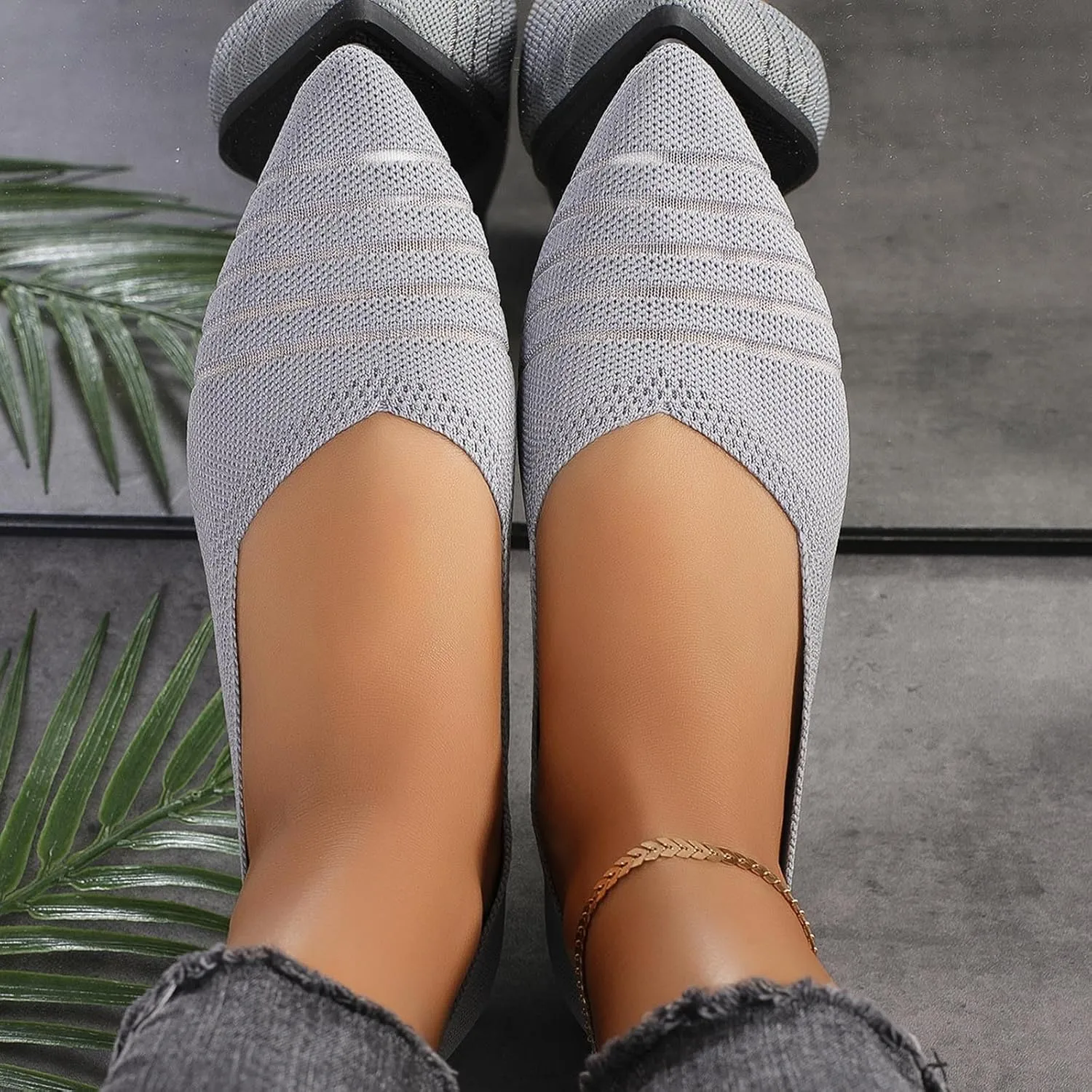 Women's Retro Flat Shoes Flying Weave Round Head Shallow Mouth One Foot Stirrup Single Shoes Work Single Shoes