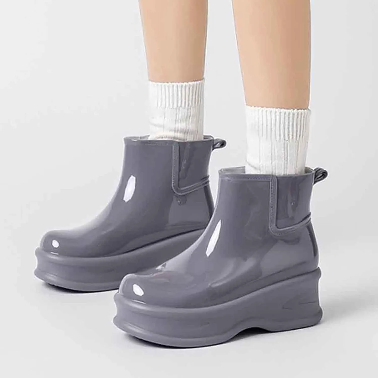Women's Short Rain Boots Rubber Waterproof Garden Boots Elastic Slip On Insulated Rain Shoe for Outdoor Work Sole