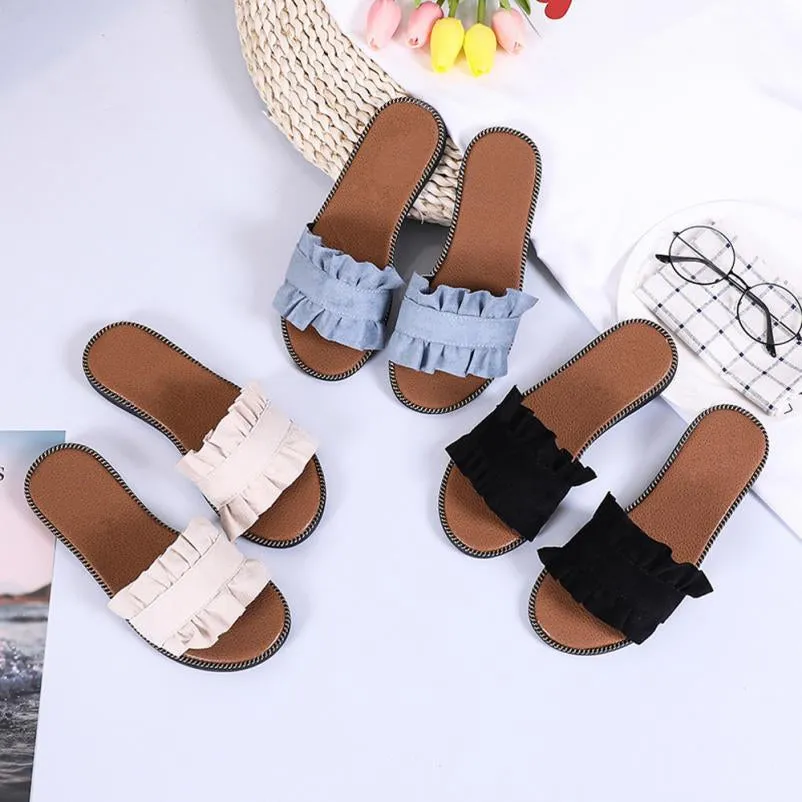 Women's Summer Flat-Heeled Flip Flops With Ruffles