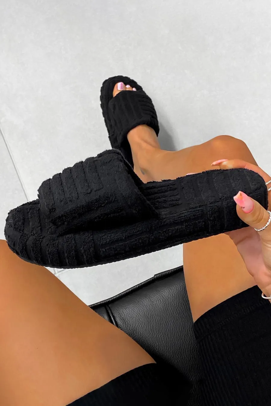 ZAYNA Towelling Slipper - Black